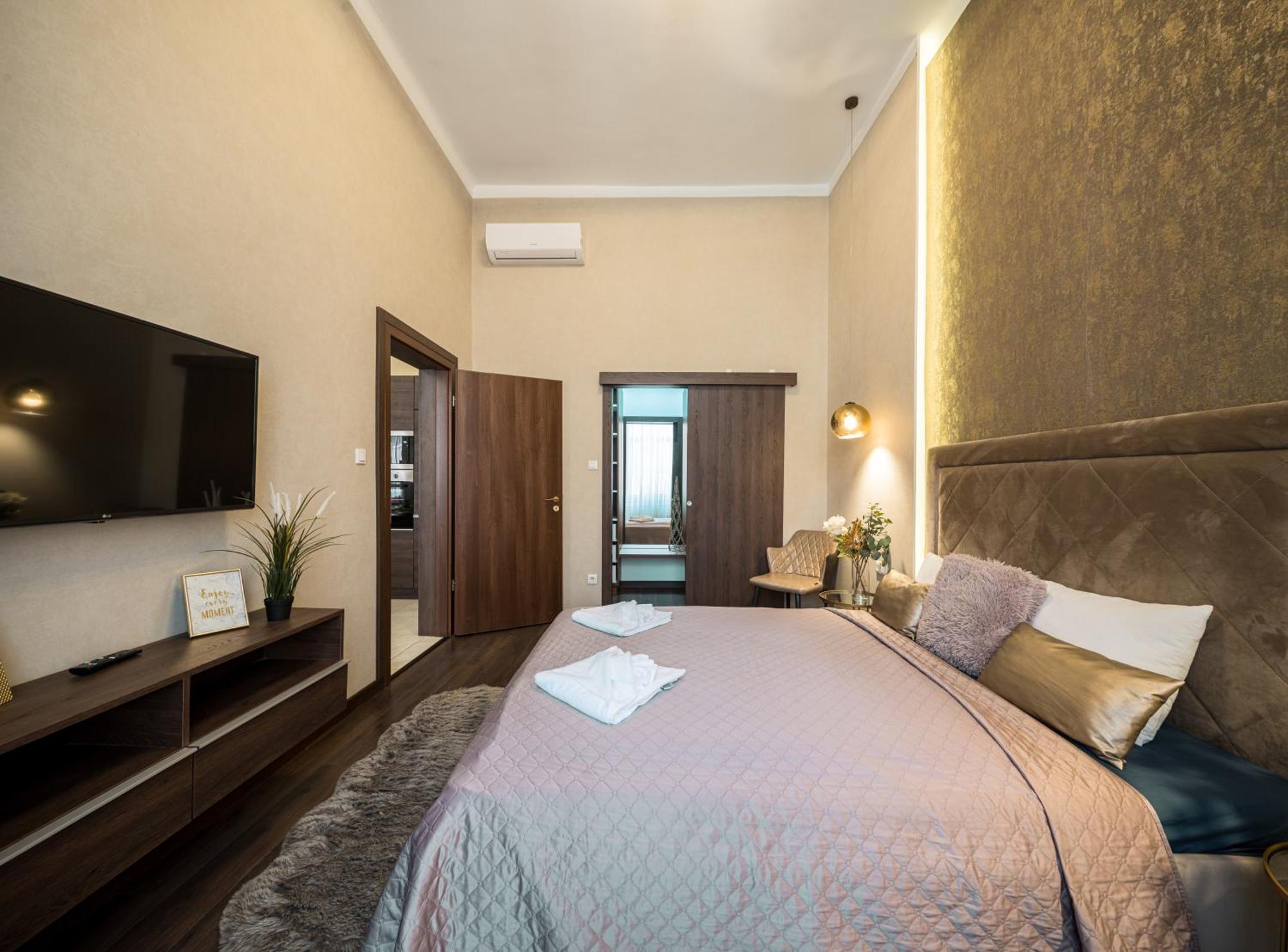 Luxury Dream With A Sauna In The Center Budapest Eksteriør billede